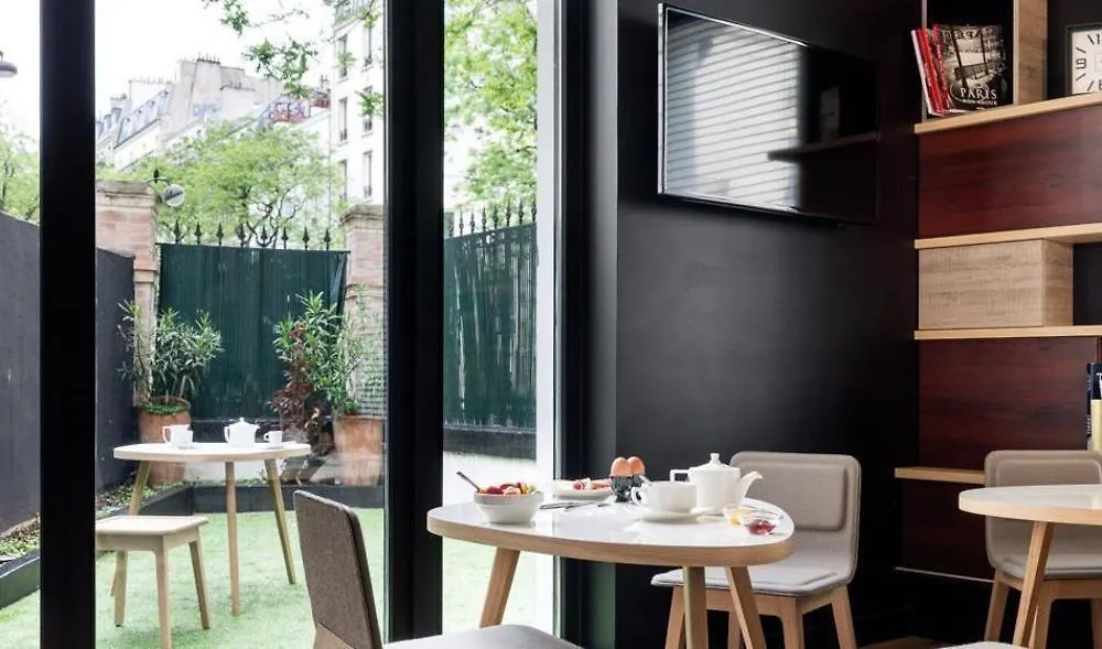 Hotel Max Paris