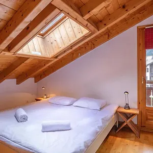 https://apartment-capucin.hotels-rhonealpes.com