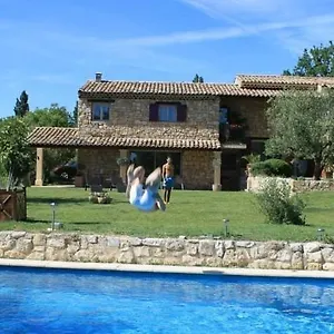 https://mas-au-coeur-de-la-provence.fr-provencehotel.com