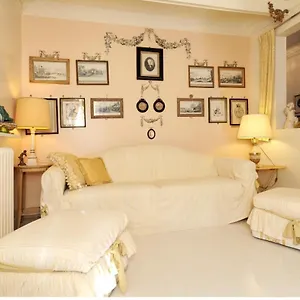 https://petit-soleil-apartment.fr-provencehotel.com