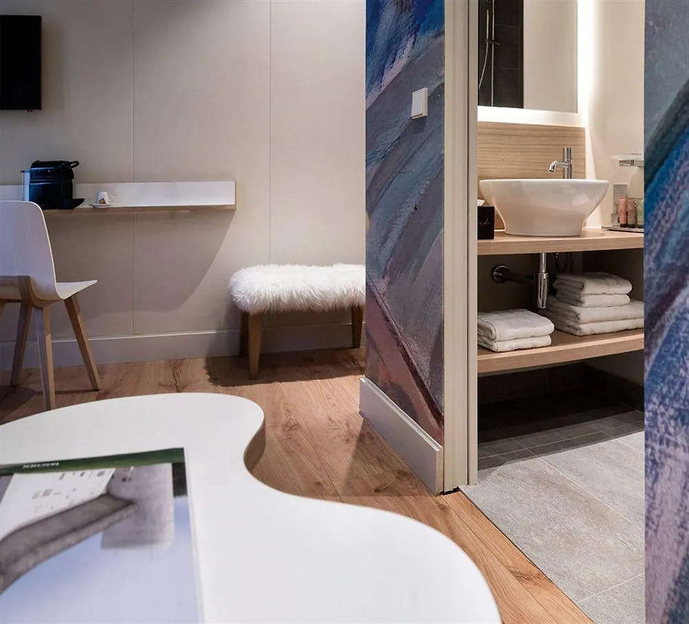 Hotel Max Paris